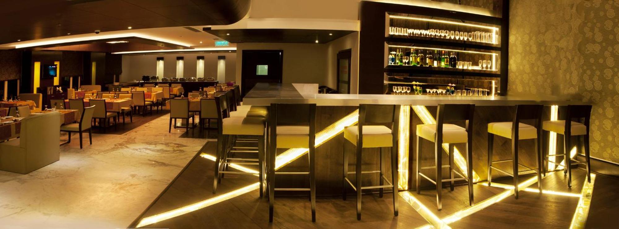 Treehouse Queens Pearl Gurgaon Zewnętrze zdjęcie
